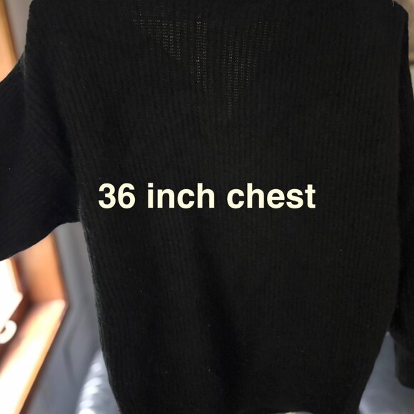 David Hollis Lambswool & Angora Sweater - Picture 2 of 3